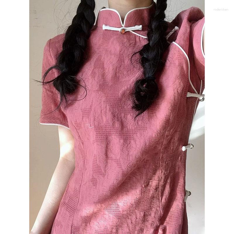 Ethnic Clothing Women Red Cheongsam Vintage Chinese Traditional Short Sleeve Elegant Dresses Long Party Evening Dress Casual Qipao S To XXL
Ethnic Clothing Women Red Cheongsam Vintage Chinese Traditional Short Sleeve Elegant Dresses Long Party Evening Dress Casual Qipao S To XXL