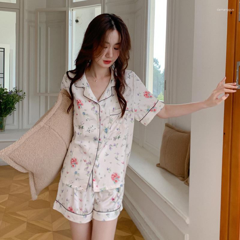 Women' Sleepwear Ice Silk Pajamas Women' Summer Thin Short-sleeved Simulation High-end Sense Home Suit, Beige
Women' Sleepwear Ice Silk Pajamas Women' Summer Thin Short-sleeved Simulation High-end Sense Home Suit, Beige