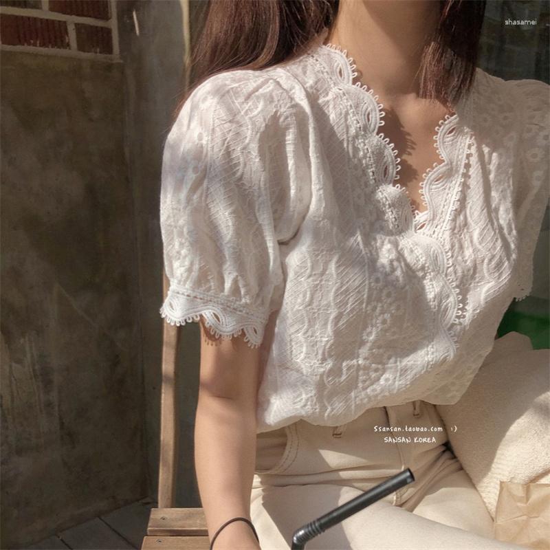 Women's Blouses Vintage Lace Shirt Sweet Cotton Lady Blouse Summer Chic Short Sleeve Puff V-neck Chiffon Slim Pullover P222, White
Women's Blouses Vintage Lace Shirt Sweet Cotton Lady Blouse Summer Chic Short Sleeve Puff V-neck Chiffon Slim Pullover P222, White
