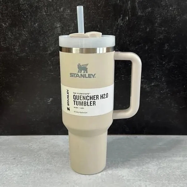 40oz with Stanley silvery logo Mug Tumblers With Handle Insulated Tumbler white Lids Straw Stainless Steel Coffee Tumbler Termos Cup, Multi-color
40oz with Stanley silvery logo Mug Tumblers With Handle Insulated Tumbler white Lids Straw Stainless Steel Coffee Tumbler Termos Cup, Multi-color