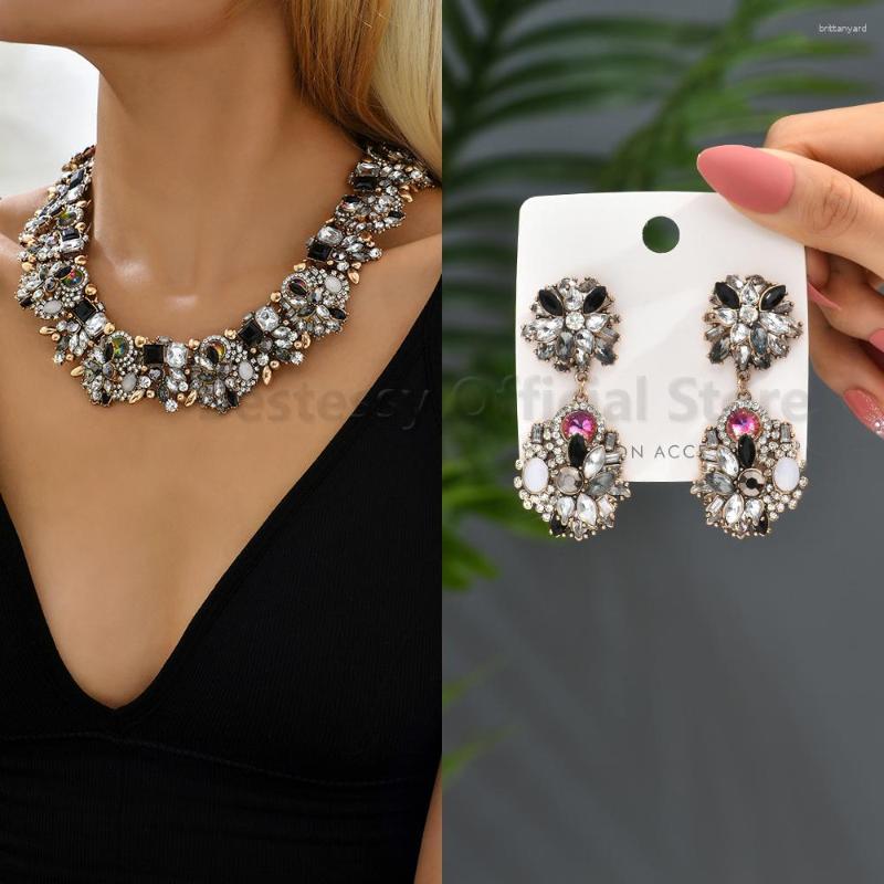 Necklace Earrings Set Vintage Rhinestone Earring For Women Jewelry Fashion 2023 Luxury Geometric Ear Neck Accessories Combination, Picture shown
Necklace Earrings Set Vintage Rhinestone Earring For Women Jewelry Fashion 2023 Luxury Geometric Ear Neck Accessories Combination, Picture shown