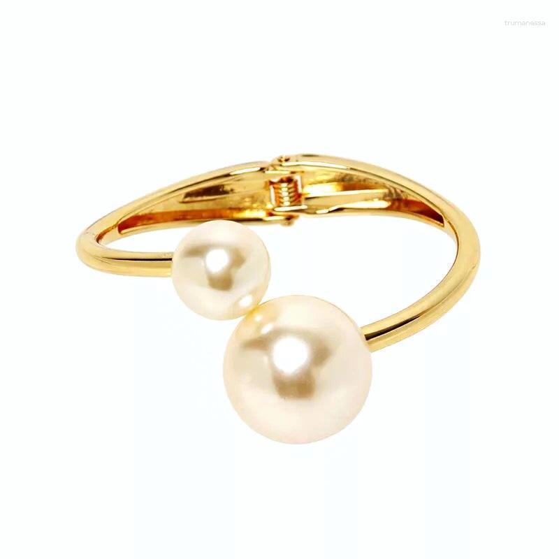 Bangle Gold Color Bracelet For Women Pretty Jewelry With Dissymmetry Pearl Ladies Fashion BanglesBangle Raym22
Bangle Gold Color Bracelet For Women Pretty Jewelry With Dissymmetry Pearl Ladies Fashion BanglesBangle Raym22