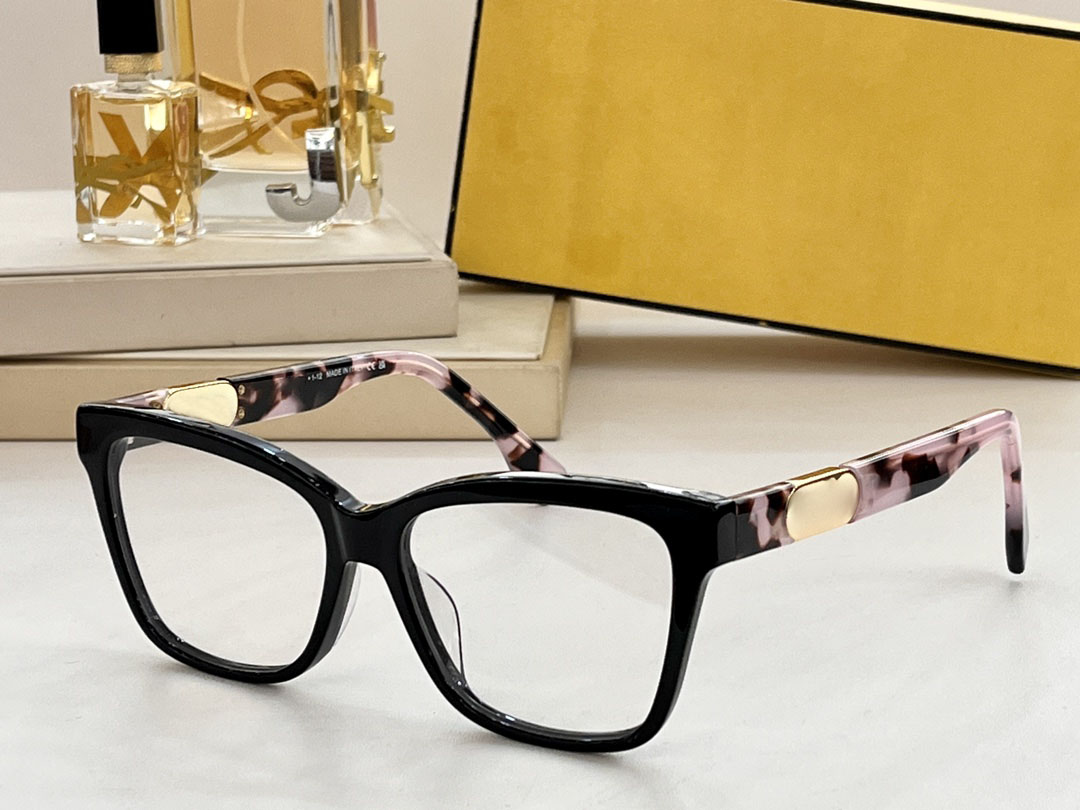 Men and Women Eye Glasses Frames Eyeglasses Frame Clear Lens Mens Womens 50025I GX Latest random box
Men and Women Eye Glasses Frames Eyeglasses Frame Clear Lens Mens Womens 50025I GX Latest random box
