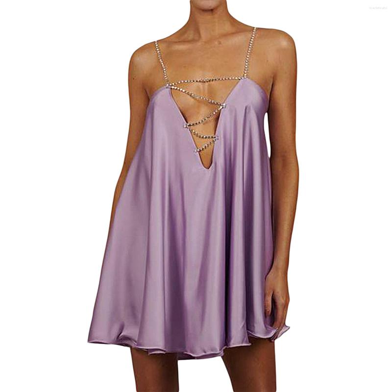 Casual Dresses 6-Color Diamond Chain Satin Low-Back Swing Dress With Rainbow Crystal Strap V-Neck Sexy Celebrity Party Club A-Line, Black
Casual Dresses 6-Color Diamond Chain Satin Low-Back Swing Dress With Rainbow Crystal Strap V-Neck Sexy Celebrity Party Club A-Line, Black