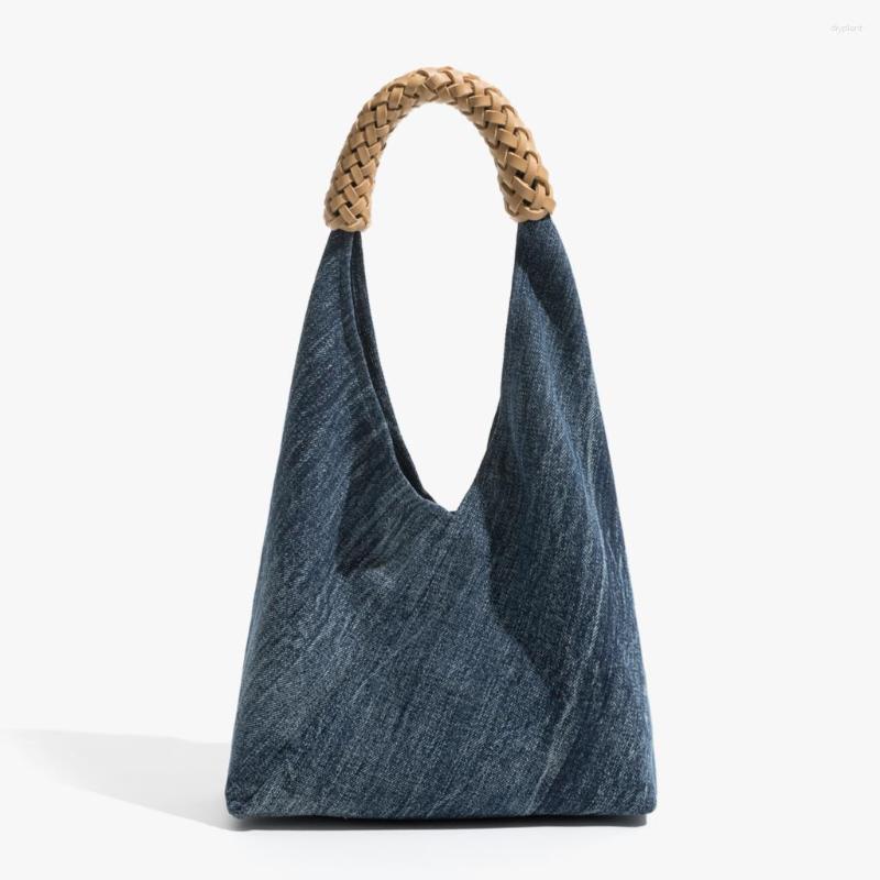 Evening Bags Casual Denim Women Shoulder Designer Woven Handle Lady Handbag Luxury Large Capacity Tote Bag Big Female Shopper Purse 2023, Blue
Evening Bags Casual Denim Women Shoulder Designer Woven Handle Lady Handbag Luxury Large Capacity Tote Bag Big Female Shopper Purse 2023, Blue