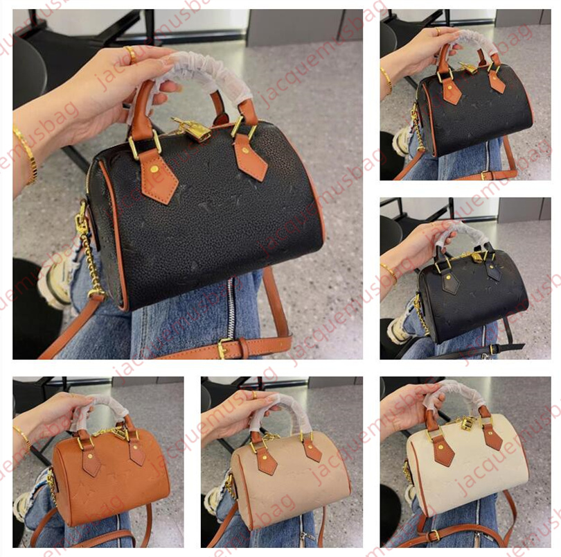 Women Pillow bag Speedy Bandouliere 20 handbag With lock tote designer beach Shoulder crossbody bags 4A quality Monograms emboss messenger Hobo purse dhgate M58953, 2#
Women Pillow bag Speedy Bandouliere 20 handbag With lock tote designer beach Shoulder crossbody bags 4A quality Monograms emboss messenger Hobo purse dhgate M58953, 2#