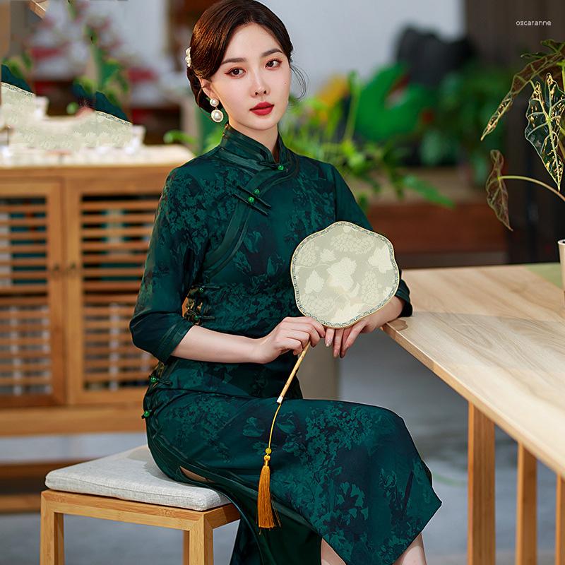 Ethnic Clothing Chinese Traditional Style Evening Qipao Dress For Women Large Size 5XL Vestidos Autumn Stand Collar Print Floral Long
Ethnic Clothing Chinese Traditional Style Evening Qipao Dress For Women Large Size 5XL Vestidos Autumn Stand Collar Print Floral Long