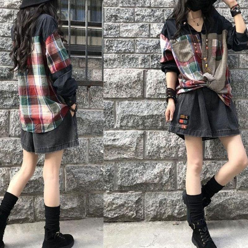 Women's Blouses Fashion Plaid Patchwork Blouse Streetwear Women's Clothing Single-breasted Pockets 2023 Spring Autumn Korean Casual, Picture color
Women's Blouses Fashion Plaid Patchwork Blouse Streetwear Women's Clothing Single-breasted Pockets 2023 Spring Autumn Korean Casual, Picture color