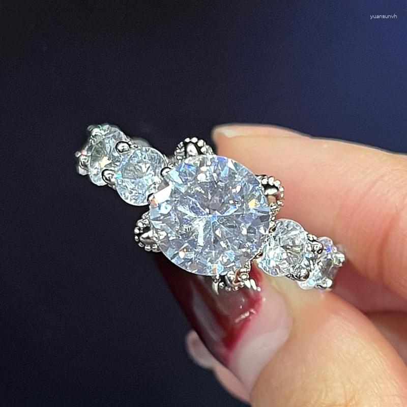 Wedding Rings CAOSHI Luxury Female Bands Statement Jewelry With Dazzling Zirconia Gorgeous Proposal Ring Women Engagement Accessories
Wedding Rings CAOSHI Luxury Female Bands Statement Jewelry With Dazzling Zirconia Gorgeous Proposal Ring Women Engagement Accessories