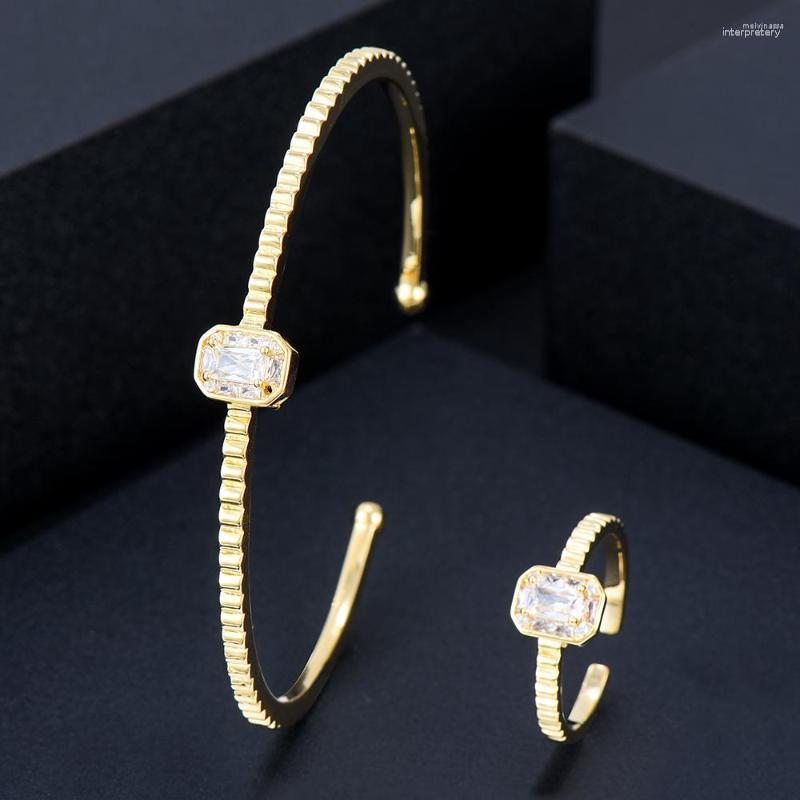 Bangle Siscathy Fashion Simplicity Geometry Open Party Jewelry For Women Stackable On Hand Gift
Bangle Siscathy Fashion Simplicity Geometry Open Party Jewelry For Women Stackable On Hand Gift