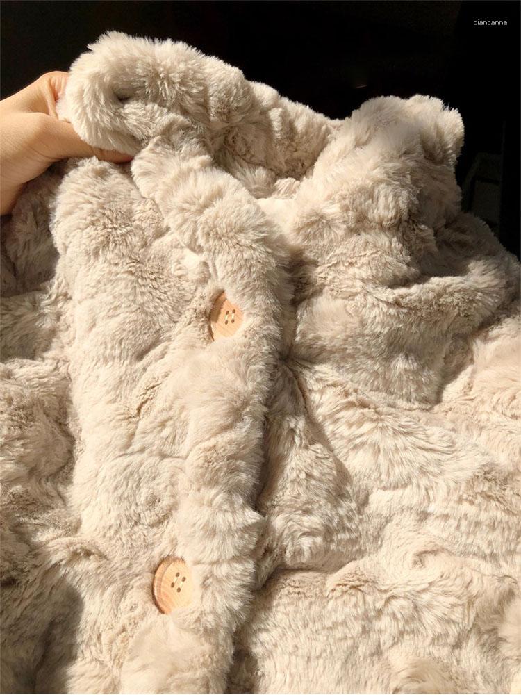 Women' Trench Coats College Style Lamb Wool Coat Women 2023 Winter Stand-Up Collar Woman Streetwear Single Breasted Warm Plush Jackets, Beige
Women' Trench Coats College Style Lamb Wool Coat Women 2023 Winter Stand-Up Collar Woman Streetwear Single Breasted Warm Plush Jackets, Beige