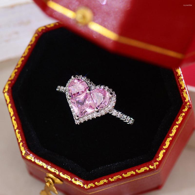 Wedding Rings France Exquisite Lxuury Pave Heart Shine Top Qualiety Zircon Adjusitable Romantic Charm Open Fashion Jewelry Gift
Wedding Rings France Exquisite Lxuury Pave Heart Shine Top Qualiety Zircon Adjusitable Romantic Charm Open Fashion Jewelry Gift