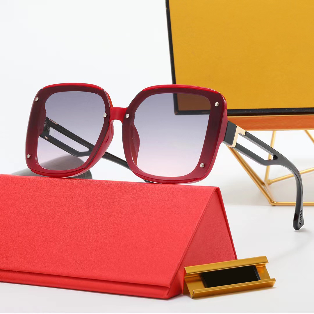 oversized sunglasses Ff glasses women sunglasses Mirror leg metal F letter hollow design european style Beach holiday Fashion UV400 sunglasses factory outlet
oversized sunglasses Ff glasses women sunglasses Mirror leg metal F letter hollow design european style Beach holiday Fashion UV400 sunglasses factory outlet