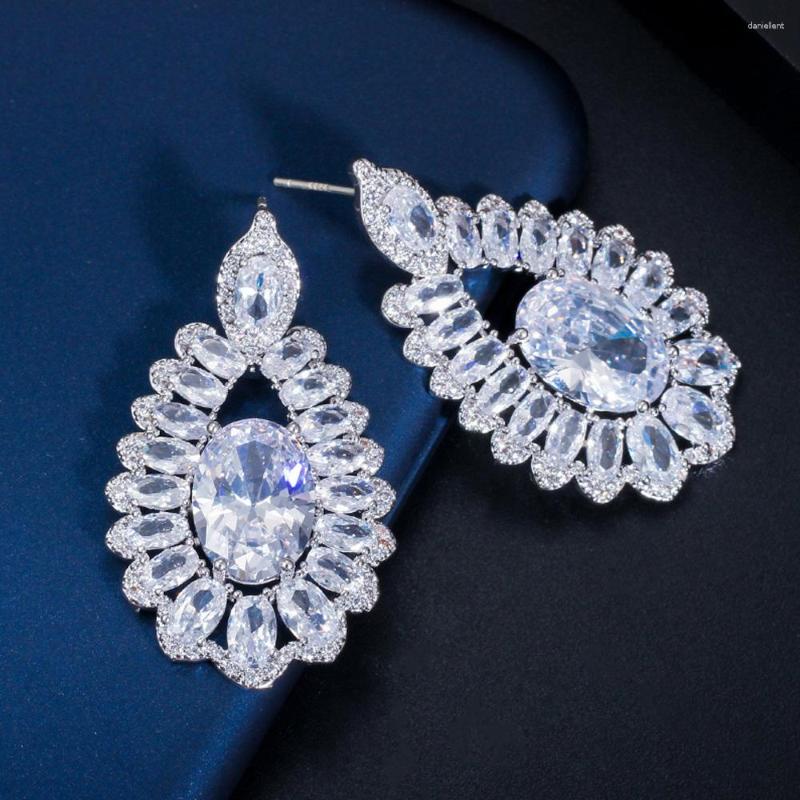 Dangle Earrings ThreeGraces Elegant White Cubic Zirconia Oval Shape Big Drop For Brides Wedding Party Jewelry Accessories ER347
Dangle Earrings ThreeGraces Elegant White Cubic Zirconia Oval Shape Big Drop For Brides Wedding Party Jewelry Accessories ER347