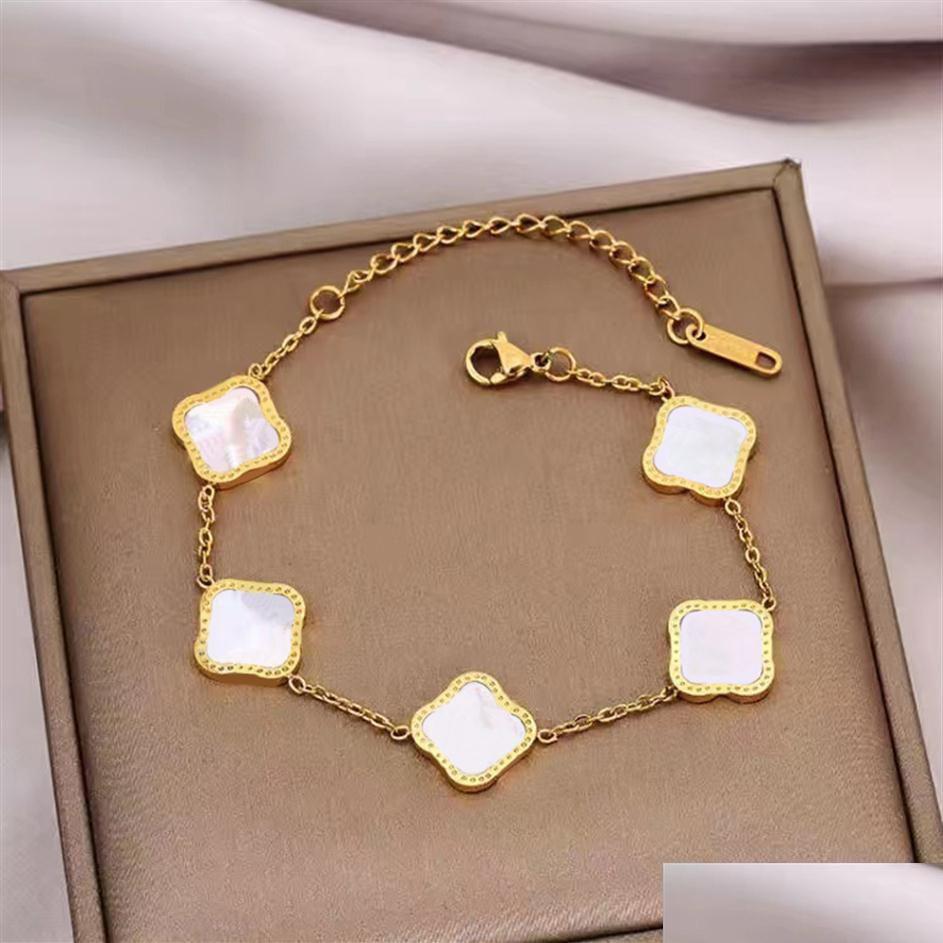 Charm Bracelets Classic Luxury Fashion 4 Clover Designer Jewelry Beautif High Quality Ladies Men Brac Dh47U
Charm Bracelets Classic Luxury Fashion 4 Clover Designer Jewelry Beautif High Quality Ladies Men Brac Dh47U