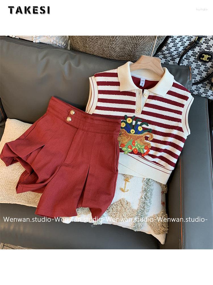 Women' Tracksuits 2023 Summer Fashion Causal Two-piece Set Women Sleeveless Turn-Down Collar Top High Waist Shorts Leisure Outfits, Red
Women' Tracksuits 2023 Summer Fashion Causal Two-piece Set Women Sleeveless Turn-Down Collar Top High Waist Shorts Leisure Outfits, Red