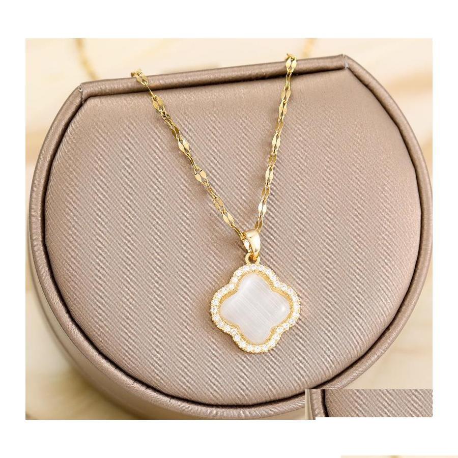 Pendant Necklaces 18K Gold Good Lucky Clover Necklace Micro Pave Women Wedding Jewelry Drop Delivery Pendants Cn
Pendant Necklaces 18K Gold Good Lucky Clover Necklace Micro Pave Women Wedding Jewelry Drop Delivery Pendants Cn