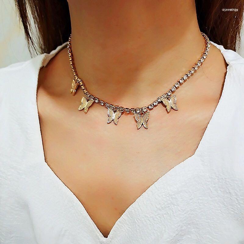 Chains Luxury Rhinestone Butterfly Pendant Necklace Feminine Charm Jewelry BLING Shiny Crystal Tennis Chain
Chains Luxury Rhinestone Butterfly Pendant Necklace Feminine Charm Jewelry BLING Shiny Crystal Tennis Chain
