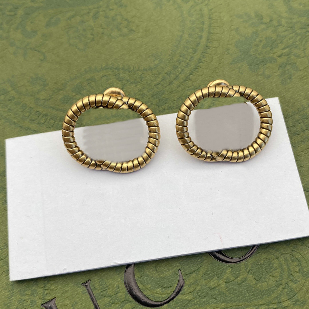 Designer Earrings Vintage Brand Letters Stud Clip Chain Geometric Famous Women 925 Silver Crystal Rhinestone Earring Wedding Party Jewerlry
Designer Earrings Vintage Brand Letters Stud Clip Chain Geometric Famous Women 925 Silver Crystal Rhinestone Earring Wedding Party Jewerlry