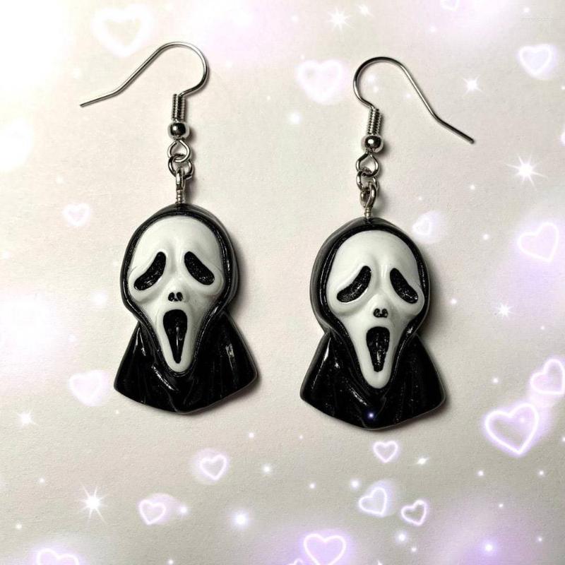 Dangle Earrings Gothic Devil Mask Pendant For Women Fashion Witch Jewelry Accessories Girls Gifts Evil Thriller Trend 2023
Dangle Earrings Gothic Devil Mask Pendant For Women Fashion Witch Jewelry Accessories Girls Gifts Evil Thriller Trend 2023