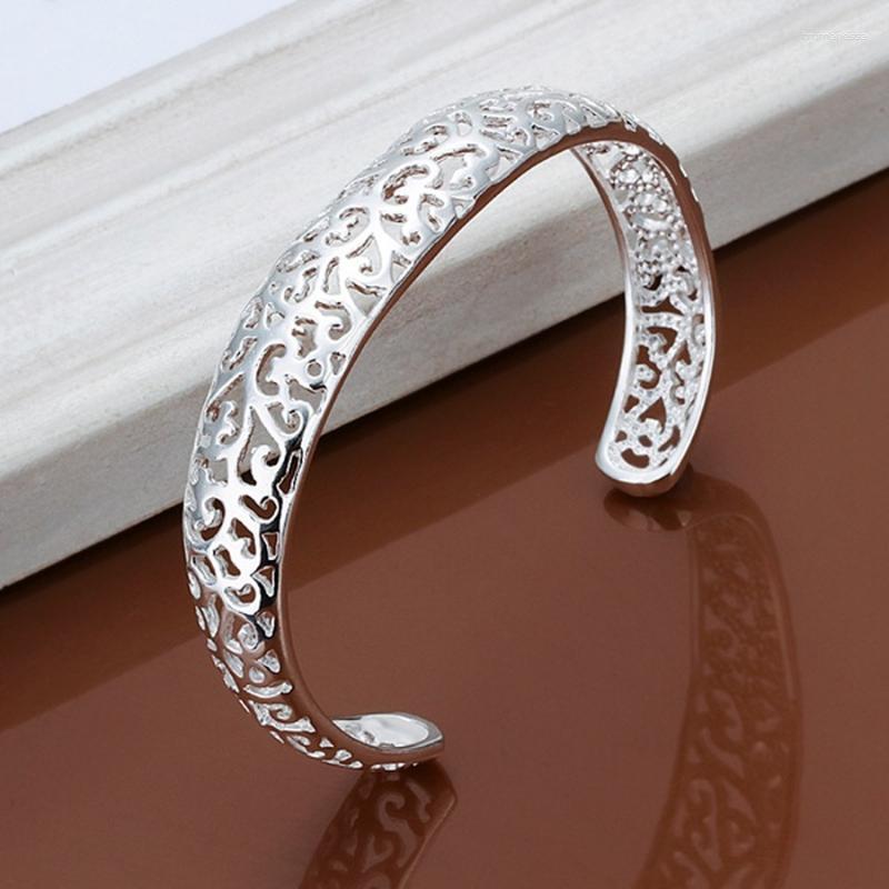 Bangle Silver Color Women Lady Girl Cute Favorite Gift Retro Charm Exquisite Circular Open Bracelet Fashion Jewelry B144 Raym22
Bangle Silver Color Women Lady Girl Cute Favorite Gift Retro Charm Exquisite Circular Open Bracelet Fashion Jewelry B144 Raym22