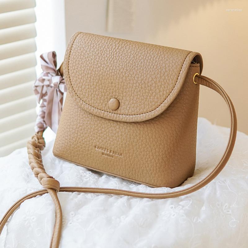 Evening Bags Shoulder Bag Small Fashionable And Versatile Square 2023 Summer Trend Crossbody For Women Handbags, Beige
Evening Bags Shoulder Bag Small Fashionable And Versatile Square 2023 Summer Trend Crossbody For Women Handbags, Beige