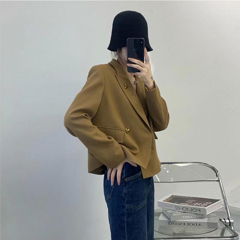 Women' Jackets 2023 Autumn Worsted Wool Short Suit Women' Design Sense Love Button High Grade Small Top, Black
Women' Jackets 2023 Autumn Worsted Wool Short Suit Women' Design Sense Love Button High Grade Small Top, Black