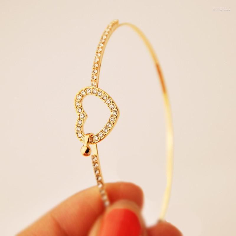 Bangle Korean Version Of Ins Peach Heart Love Clover Bracelet Women Fashion Wedding Party Gift Accessories WholesaleBangle Raym22
Bangle Korean Version Of Ins Peach Heart Love Clover Bracelet Women Fashion Wedding Party Gift Accessories WholesaleBangle Raym22