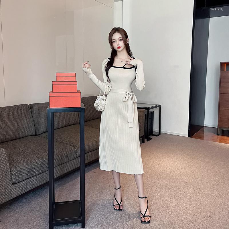 Casual Dresses Women Long Sleeve Lace Dress For 2023 Vintage Single-breasted Hook Flower Hollowig Winter Green Christmas, Kh.857
Casual Dresses Women Long Sleeve Lace Dress For 2023 Vintage Single-breasted Hook Flower Hollowig Winter Green Christmas, Kh.857