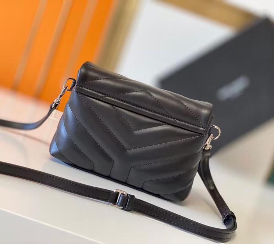 Evening Bags High Quality Genuine Leather Luxury Designer Women's Shoulder Bag Female Handbags Crossbody, Gray
Evening Bags High Quality Genuine Leather Luxury Designer Women's Shoulder Bag Female Handbags Crossbody, Gray