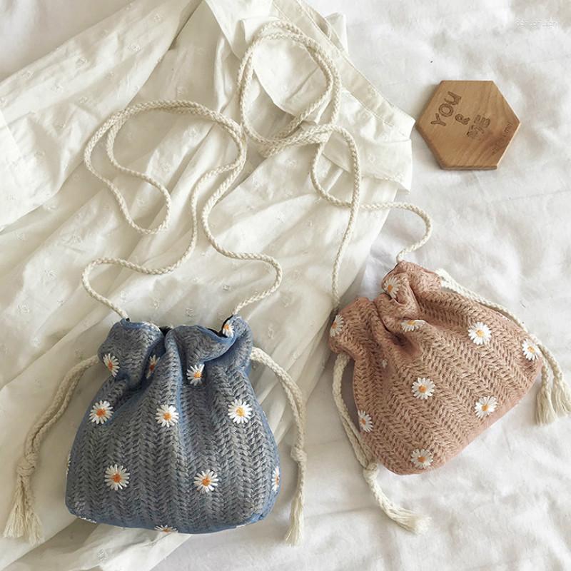Evening Bags Summer Women Flower Shoulder Crossbody Fashion Girls Small Beach Messenger Bag Handbag Woven Drawstring Straw Purse Pouch, Khaki a
Evening Bags Summer Women Flower Shoulder Crossbody Fashion Girls Small Beach Messenger Bag Handbag Woven Drawstring Straw Purse Pouch, Khaki a