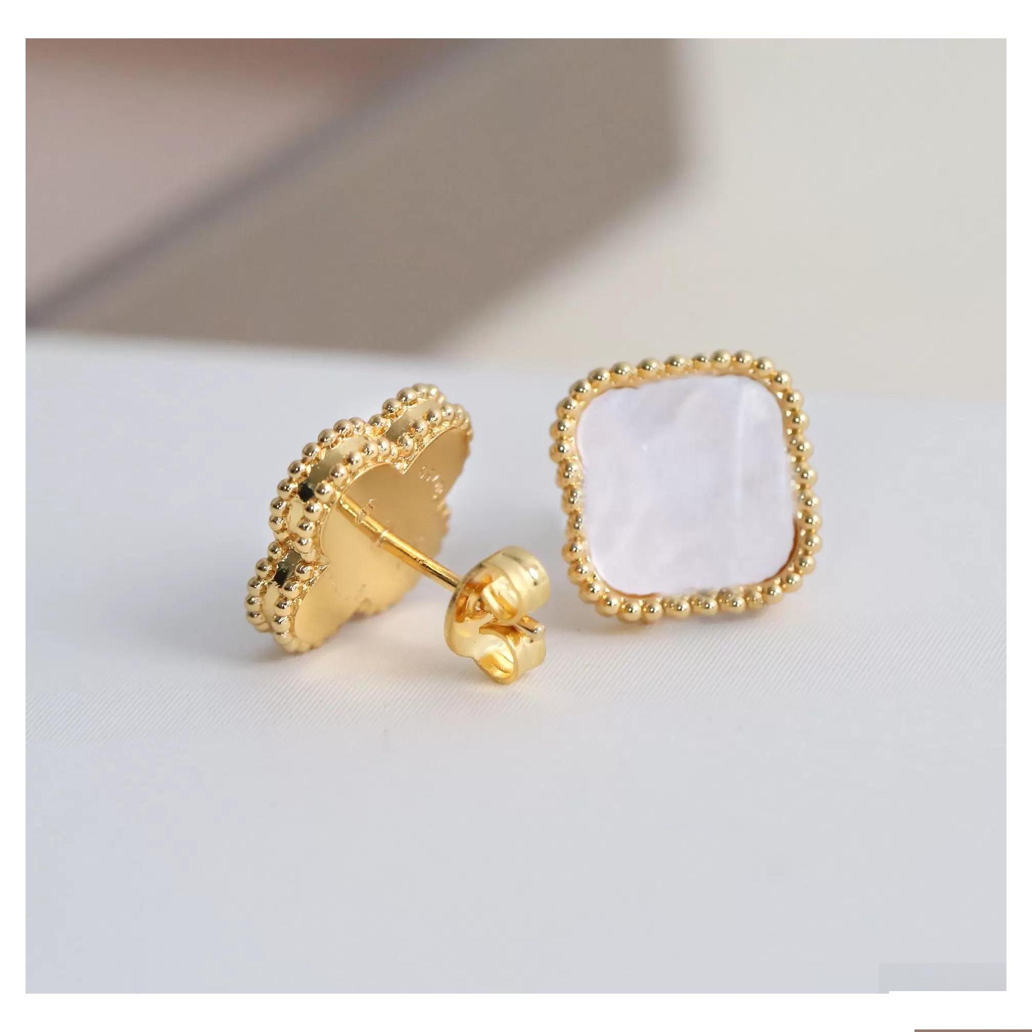 Stud Sier Fashion Vintage 4 Van Leaf Clover Charm Love Earrings Motherofpearl Shell Gold Plated For Women Girls Valentines Dhap0
Stud Sier Fashion Vintage 4 Van Leaf Clover Charm Love Earrings Motherofpearl Shell Gold Plated For Women Girls Valentines Dhap0
