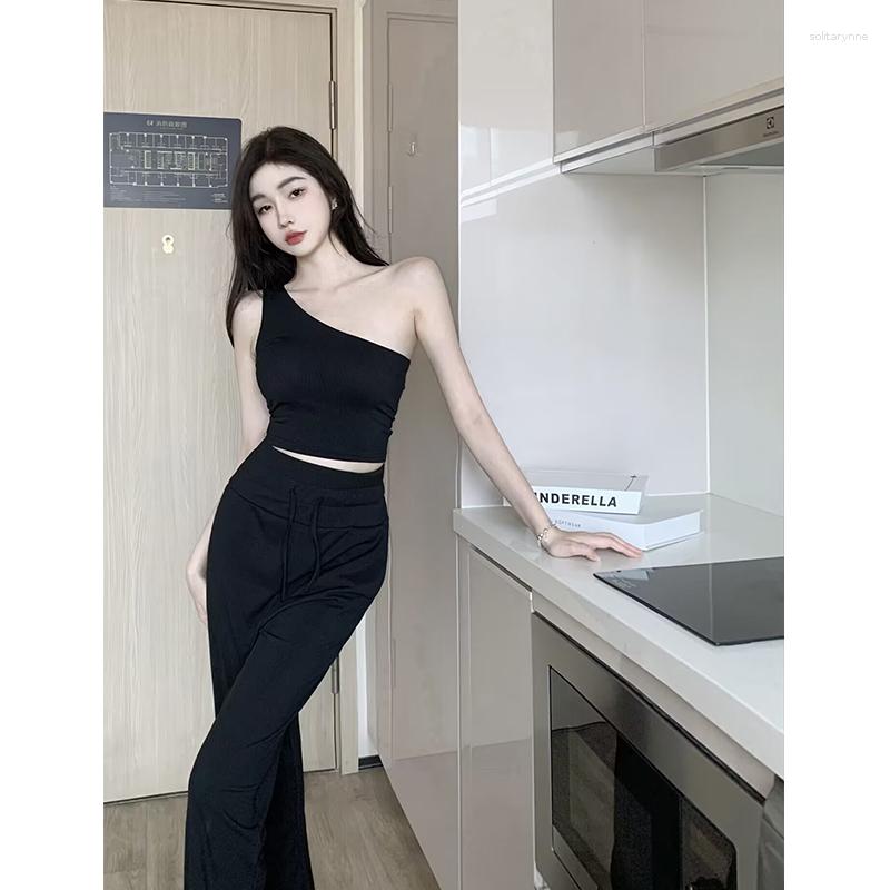 Women' Two Piece Pants Girl Set Women' Summer Diagonal Shoulder Strap Tank Top High Waist Casual Two-piece Fashion Female Clothes, Black
Women' Two Piece Pants Girl Set Women' Summer Diagonal Shoulder Strap Tank Top High Waist Casual Two-piece Fashion Female Clothes, Black