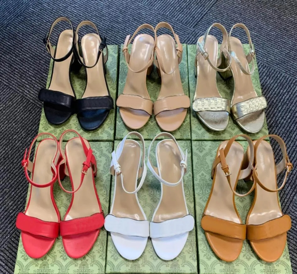 Leather sandal women sandals Slippers Marmont Metal Laminated Leather Mid Heel Flat Dress Shoes Classic Designer Fashion Sexy Ladies Casual Elegant Size 34-42
Leather sandal women sandals Slippers Marmont Metal Laminated Leather Mid Heel Flat Dress Shoes Classic Designer Fashion Sexy Ladies Casual Elegant Size 34-42