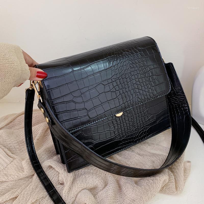 Evening Bags Stone Pattern Crossbody For Women 2023 Luxury Designer Handbags PU Leather Brand Ladies Shoulder Messenger Bag Bolso Mujer, Brown
Evening Bags Stone Pattern Crossbody For Women 2023 Luxury Designer Handbags PU Leather Brand Ladies Shoulder Messenger Bag Bolso Mujer, Brown
