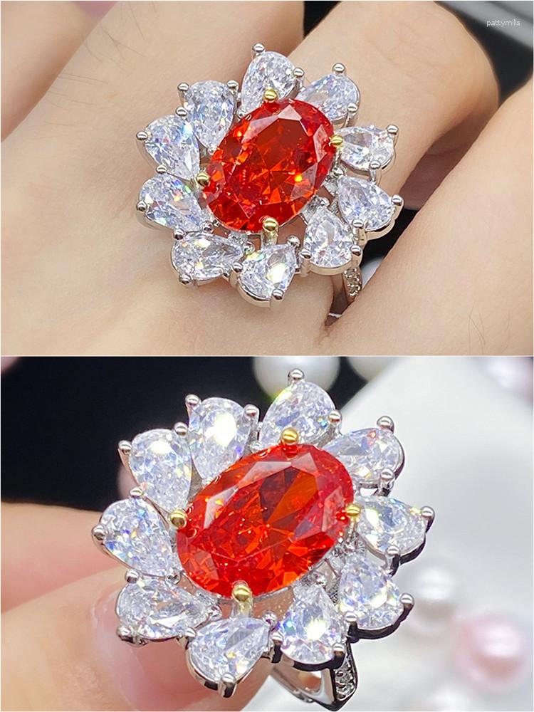 Cluster Rings Unique Orange Crystal Flowers Diamonds Gemstones For Women 18k White Gold Silver Color Fine Jewelry Bijoux Chic Bands Gift
Cluster Rings Unique Orange Crystal Flowers Diamonds Gemstones For Women 18k White Gold Silver Color Fine Jewelry Bijoux Chic Bands Gift