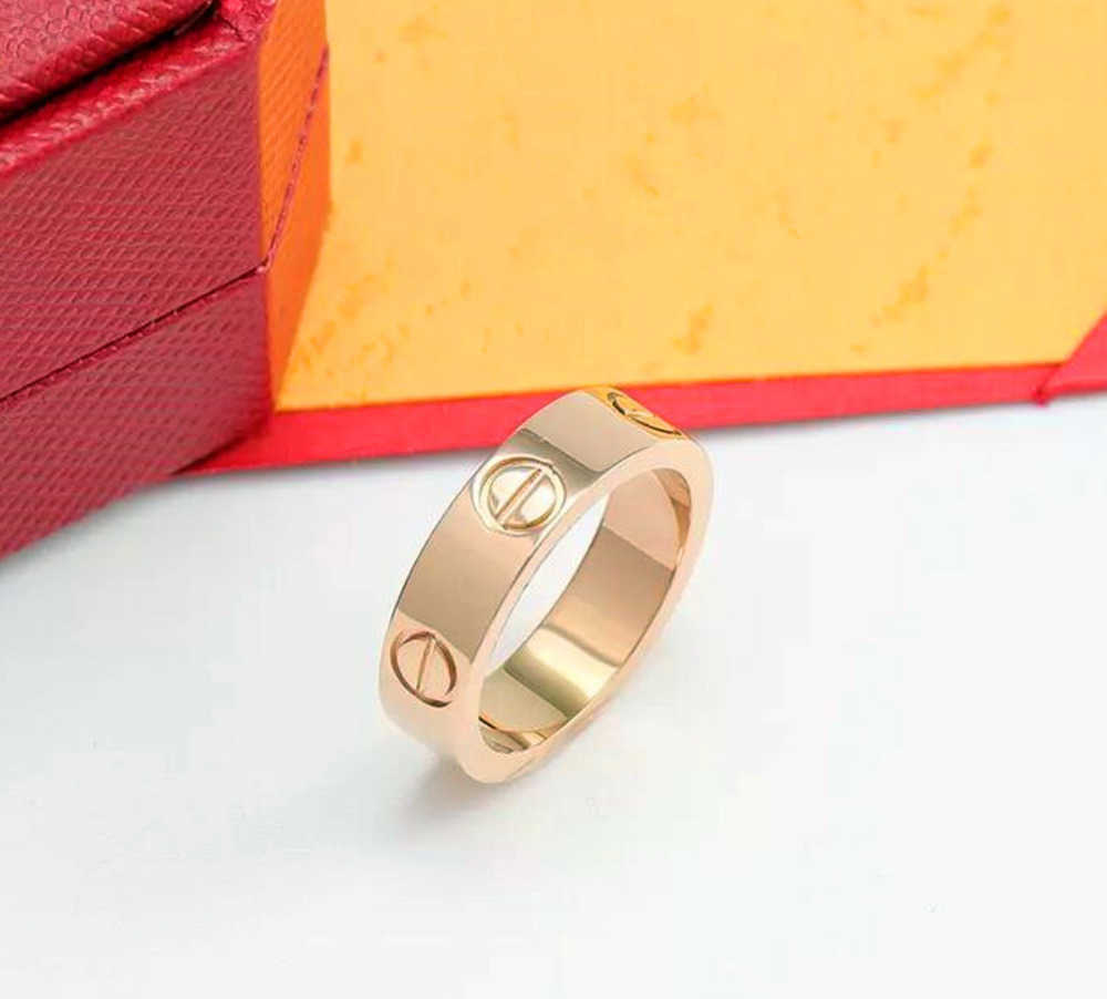 Band Rings 4mm 5mm 6mm titanium steel silver love ring men and women rose gold jewelry for lovers couple rings gift Tidal flow design 652ess
Band Rings 4mm 5mm 6mm titanium steel silver love ring men and women rose gold jewelry for lovers couple rings gift Tidal flow design 652ess