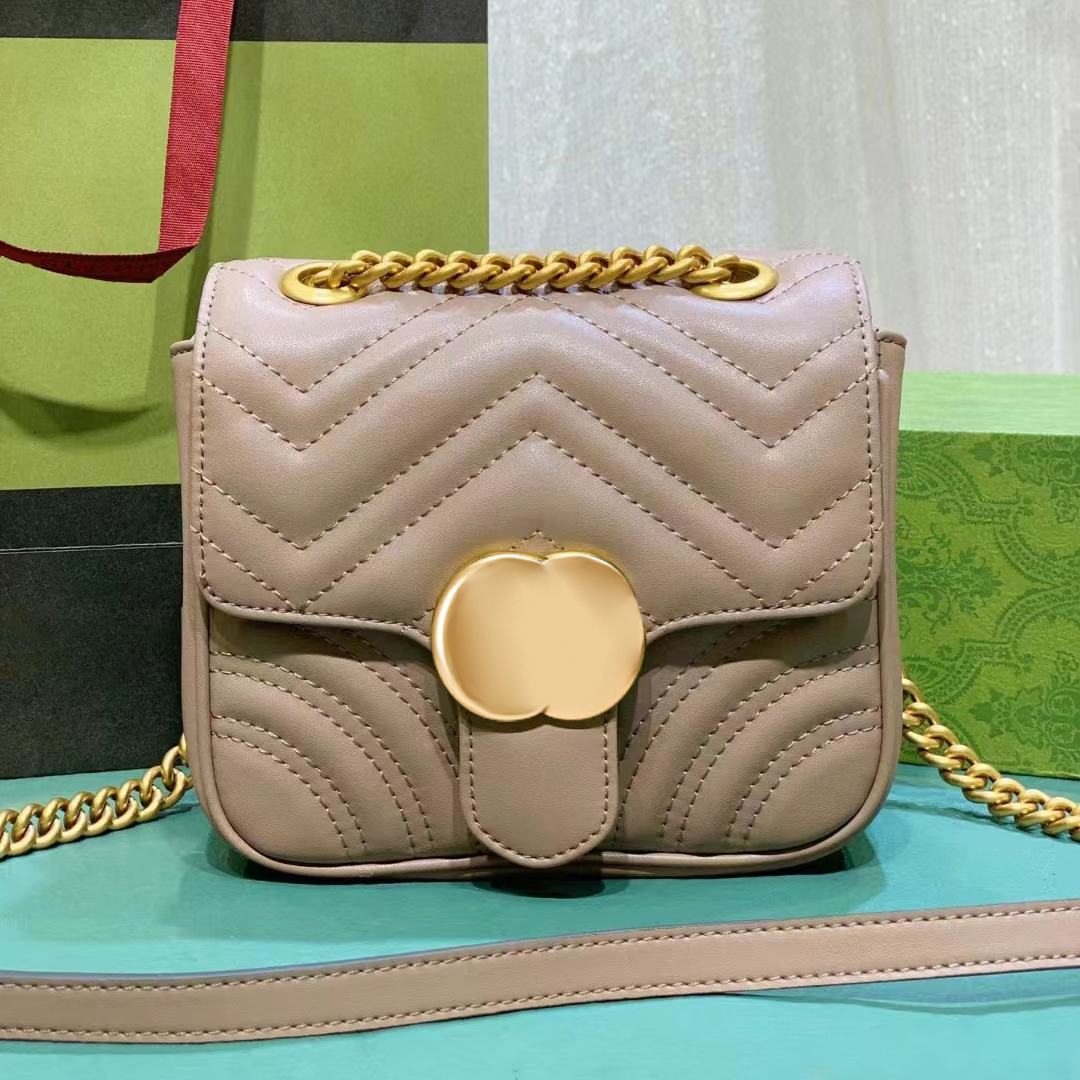 women pink Marmont quilted Designer bag Luxury Flip travel handbags envelope bags Genuine leather shoulder cosmetic bags Mens clutch tote crossbody chain Hobo bag, White white
women pink Marmont quilted Designer bag Luxury Flip travel handbags envelope bags Genuine leather shoulder cosmetic bags Mens clutch tote crossbody chain Hobo bag, White white