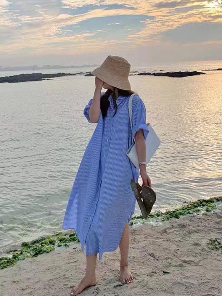 Casual Dresses Korean Chic Striped Offfice Lady Turn-down Collar Shirt Dress 2023 Summer Temperament Design Mid-calf H012, Blue
Casual Dresses Korean Chic Striped Offfice Lady Turn-down Collar Shirt Dress 2023 Summer Temperament Design Mid-calf H012, Blue