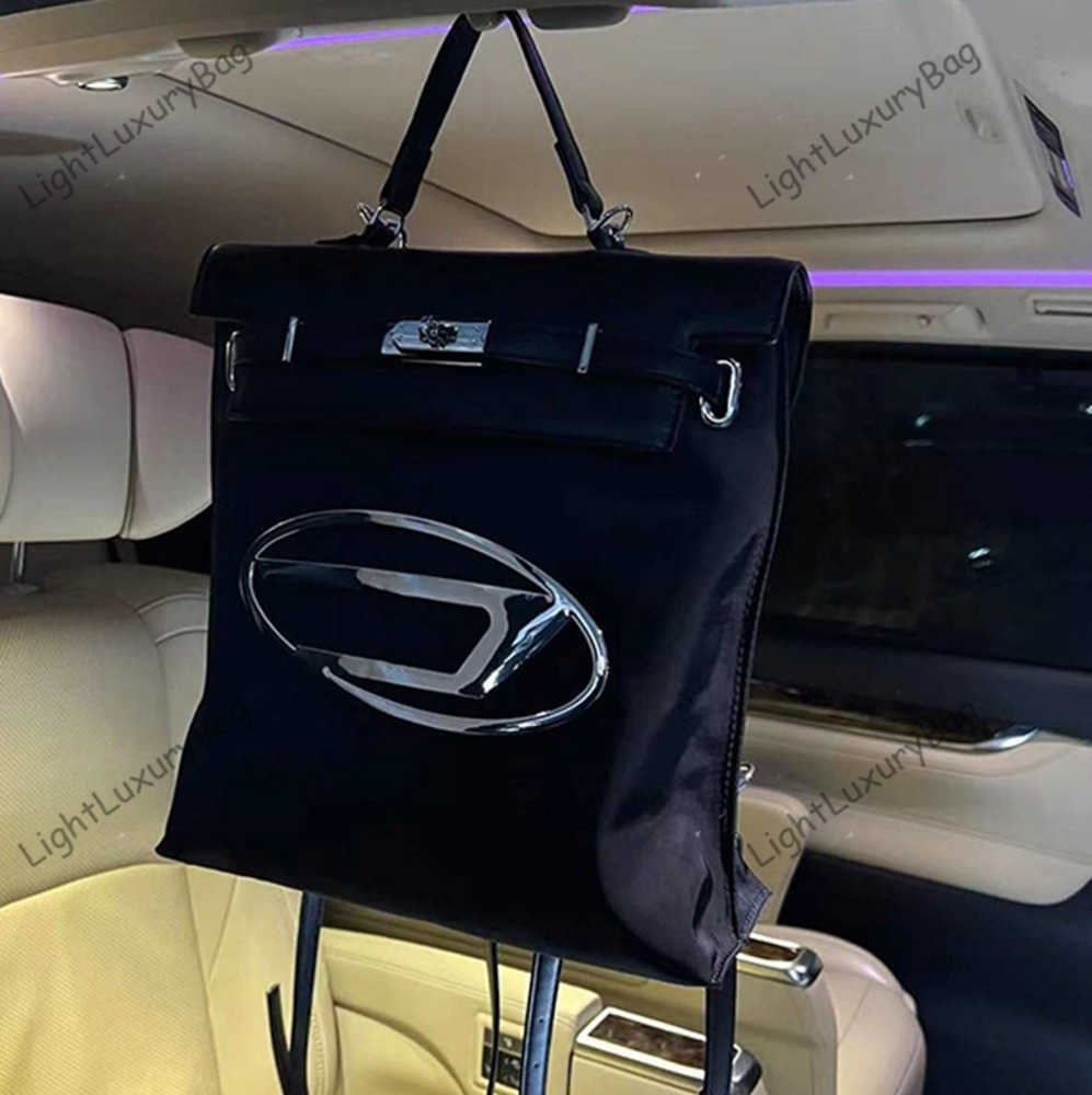 Designer Brand Di Backpack Mommy Bag Storage Bags High Capacity Chain Shoulder Schoolbag Fashion Women Men Oxford Luxury Handbags Tote Classic Female Purses 230624, Style2 24.5*8*25cm
Designer Brand Di Backpack Mommy Bag Storage Bags High Capacity Chain Shoulder Schoolbag Fashion Women Men Oxford Luxury Handbags Tote Classic Female Purses 230624, Style2 24.5*8*25cm
