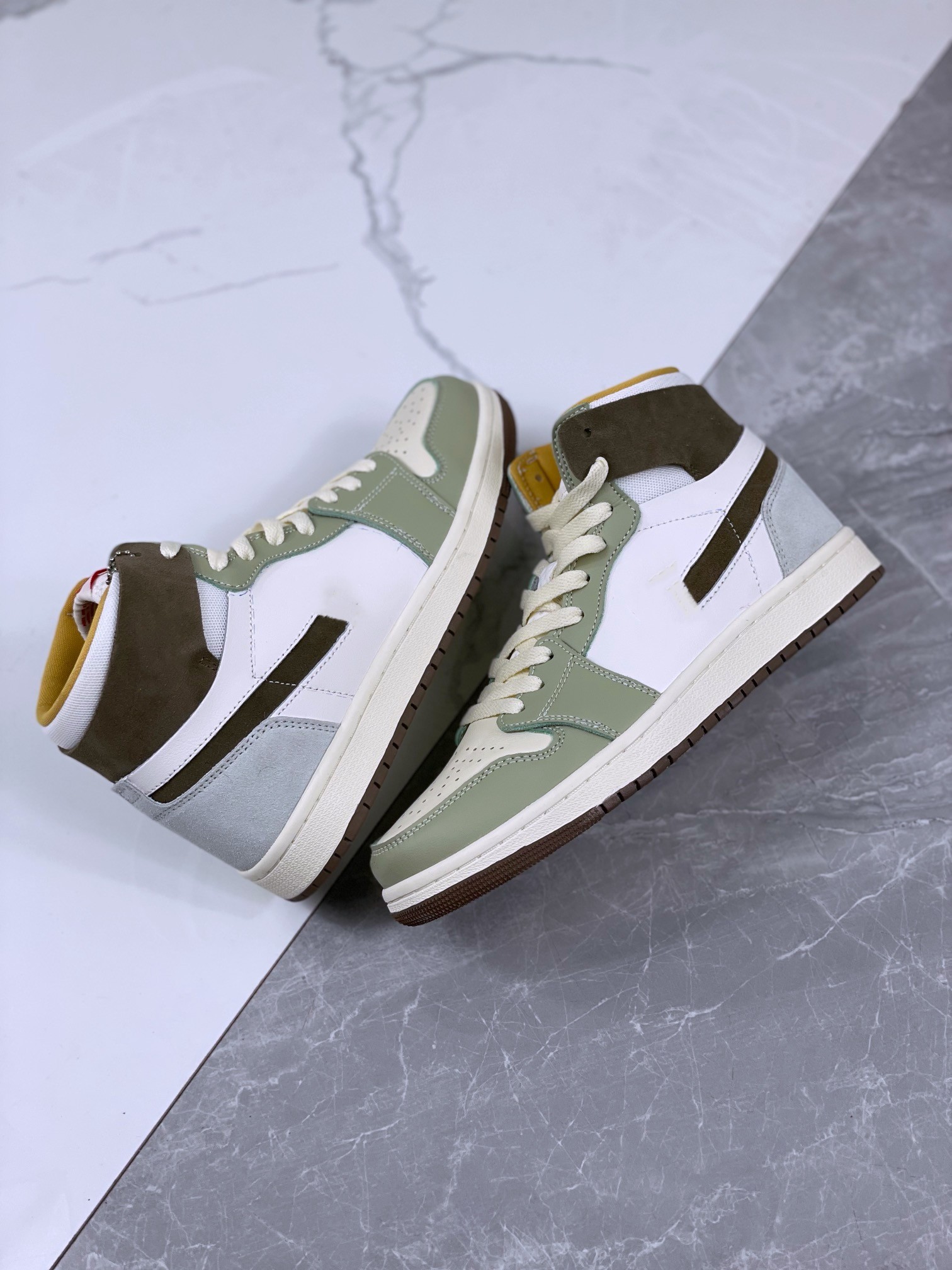 Light Olive Sail Medium Brown White 1s Basketball Shoes Jumpman 1 Zoom CMFT 2 "Year Of The Rabbit" 2023 Lifestyle Streetwear
Light Olive Sail Medium Brown White 1s Basketball Shoes Jumpman 1 Zoom CMFT 2 "Year Of The Rabbit" 2023 Lifestyle Streetwear