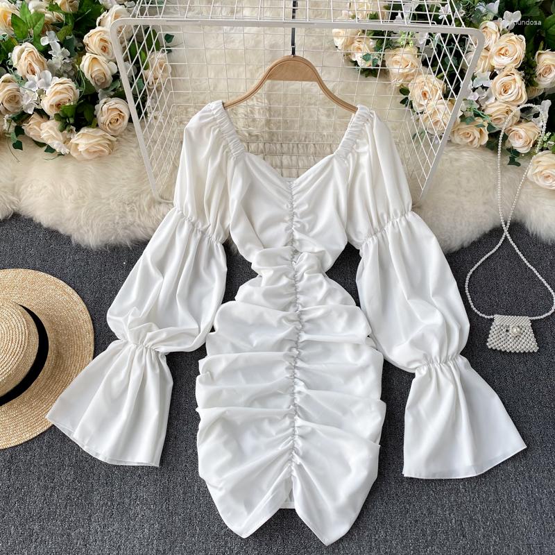 Party Dresses Design Bubble Trumpet Sleeves Scheming Folds V-neck Slim Short Hip Dress Spring Women Vintage A-Line Vestidos, Black
Party Dresses Design Bubble Trumpet Sleeves Scheming Folds V-neck Slim Short Hip Dress Spring Women Vintage A-Line Vestidos, Black