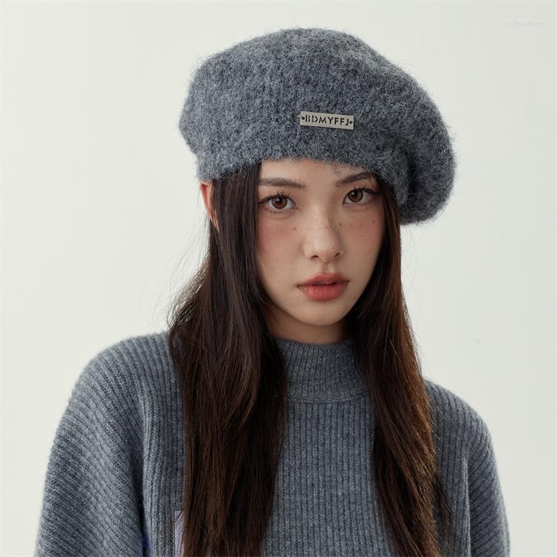 Berets Japanese Fluffy Mohair Knitted Women's Autumn Winter Fashion Elegant Metal Labeling Plush Art Painter Hat Warm, White
Berets Japanese Fluffy Mohair Knitted Women's Autumn Winter Fashion Elegant Metal Labeling Plush Art Painter Hat Warm, White