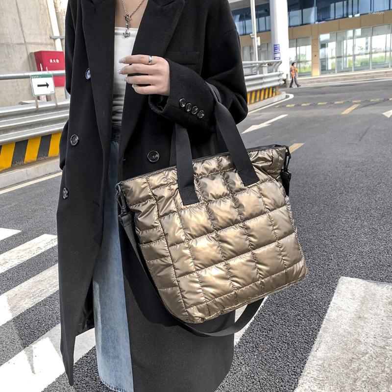 Evening Bags Winter Warm Down Women's Shoulder Bag Nylon Luxury Design Quilted High Capacity Female Crossbody For Women Satchel Handbags, Silver
Evening Bags Winter Warm Down Women's Shoulder Bag Nylon Luxury Design Quilted High Capacity Female Crossbody For Women Satchel Handbags, Silver