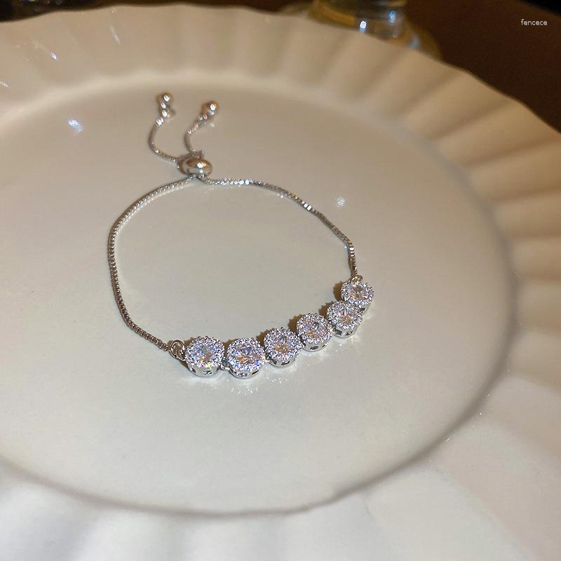 Link Bracelets Adjustable Zircon Luxurious Sparkling For Women Gold Plated High Quality Bracelet Wedding Jewelry Birthday Gift
Link Bracelets Adjustable Zircon Luxurious Sparkling For Women Gold Plated High Quality Bracelet Wedding Jewelry Birthday Gift