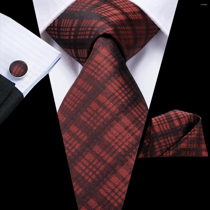 Bow Ties Hi-Tie Silk 20 Styles For Men Novelty Hanky Cufflinks Set Men's Tie Formal Red Cravat Wedding Business Necktie
Bow Ties Hi-Tie Silk 20 Styles For Men Novelty Hanky Cufflinks Set Men's Tie Formal Red Cravat Wedding Business Necktie