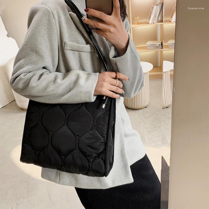 Evening Bags Winter Down Cotton Shoulder Bag Women Waterproof Tote For Soft Fluffy Air Female Satchel Simple Crossbody, Brown
Evening Bags Winter Down Cotton Shoulder Bag Women Waterproof Tote For Soft Fluffy Air Female Satchel Simple Crossbody, Brown