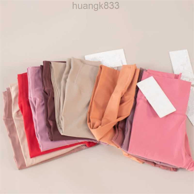 women outfit jogger yoga leggings suit pants High Waist yoga Sports Raising Hips Gym Wear Legging Align Elastic Fitness Tights Workout set, 010
women outfit jogger yoga leggings suit pants High Waist yoga Sports Raising Hips Gym Wear Legging Align Elastic Fitness Tights Workout set, 010
