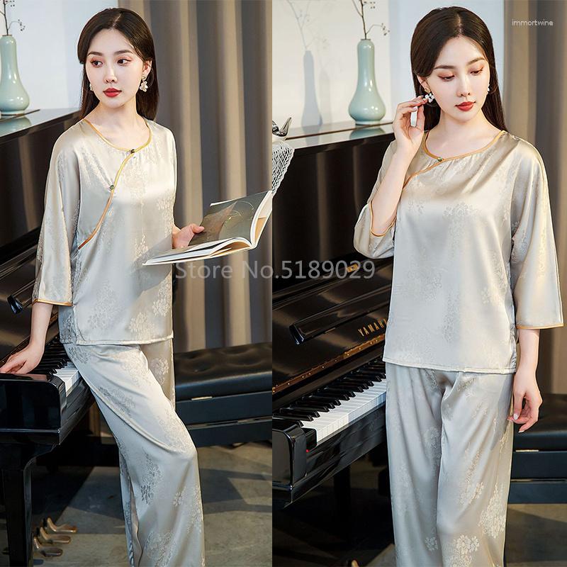 Women's Sleepwear Chinese Style Home Wear Women Thin Rayon Pajamas Suit Sexy Jacquard Shirt&pants Long 2Pcs Summer Loungewear, Gold
Women's Sleepwear Chinese Style Home Wear Women Thin Rayon Pajamas Suit Sexy Jacquard Shirt&pants Long 2Pcs Summer Loungewear, Gold