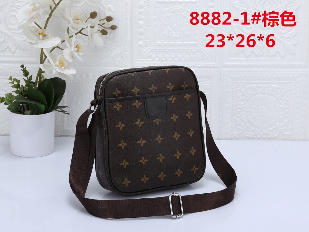Luxurys designers Quality Shoulder Bag Handbag Wallet Handbag Women Handbags Bags Crossbody Soho Disco Fringed classic brand Messenger Purse, 0319-6
Luxurys designers Quality Shoulder Bag Handbag Wallet Handbag Women Handbags Bags Crossbody Soho Disco Fringed classic brand Messenger Purse, 0319-6